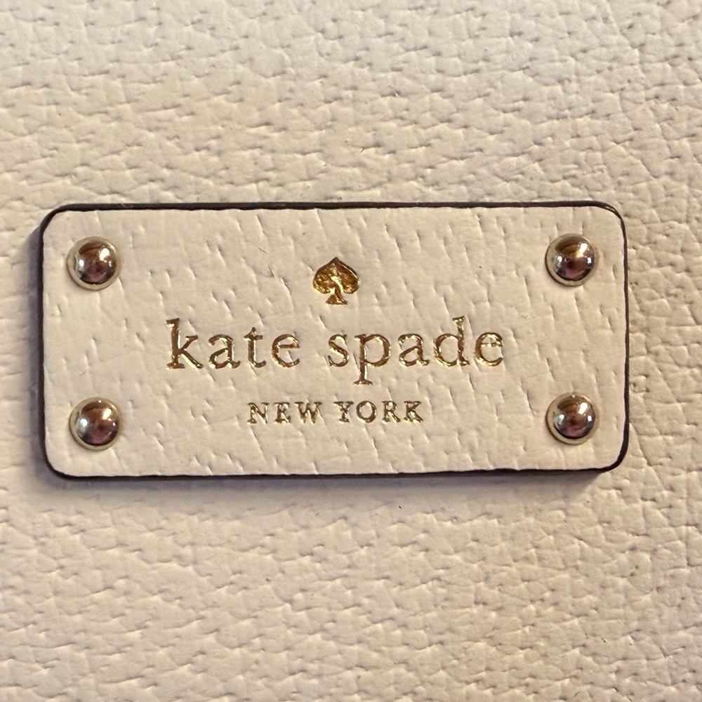 Kate Spade Two-Tone Black and Cream Cedar Street Maise Satchel - Picture 4 of 11
